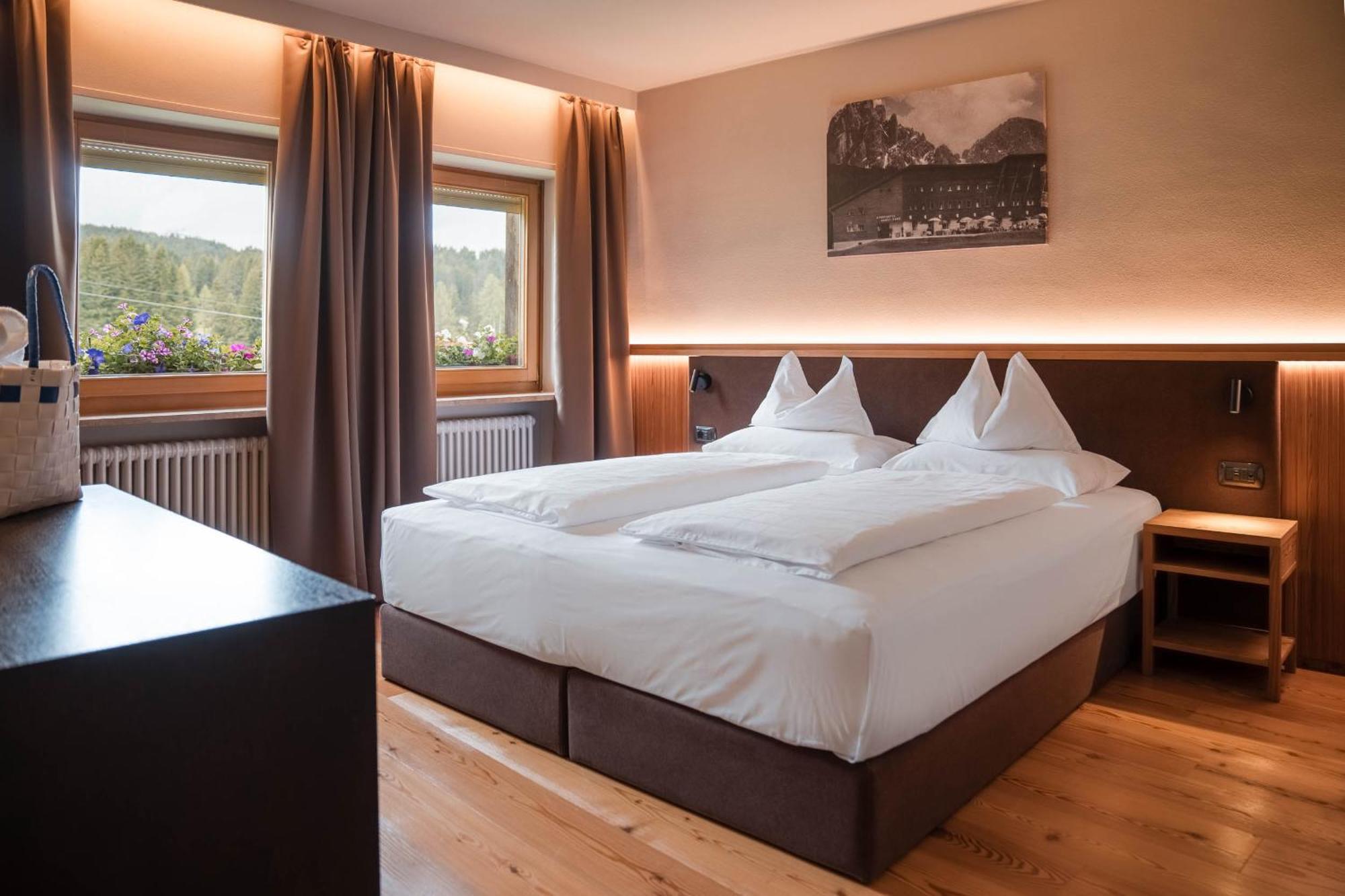 Monte Pana Dolomites Hotel Santa Cristina Val Gardena Habitación foto